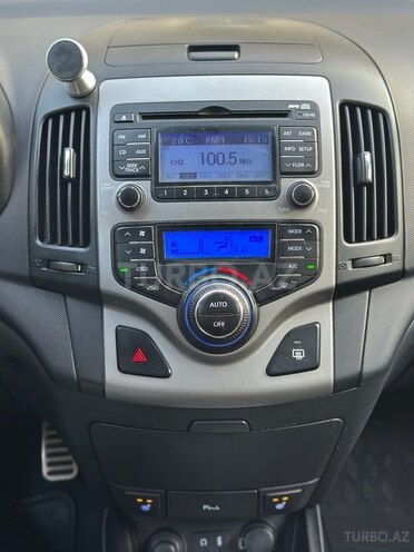 Hyundai i30 2009, 285,000 km - 1.6 l - Bakı
