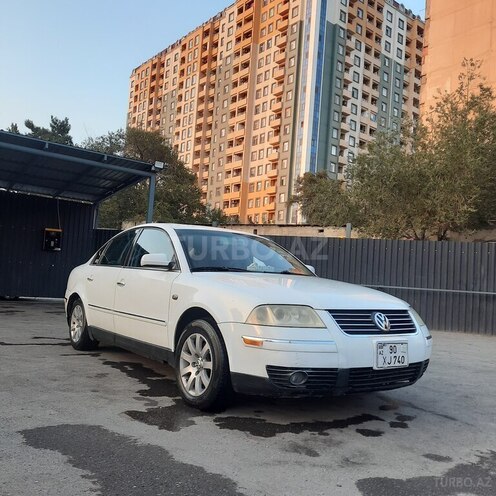 Volkswagen Passat 2003, 252,000 km - 1.8 l - Bakı