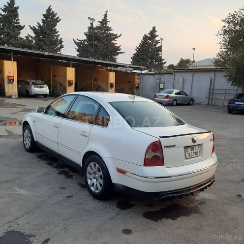 Volkswagen Passat 2003, 252,000 km - 1.8 l - Bakı