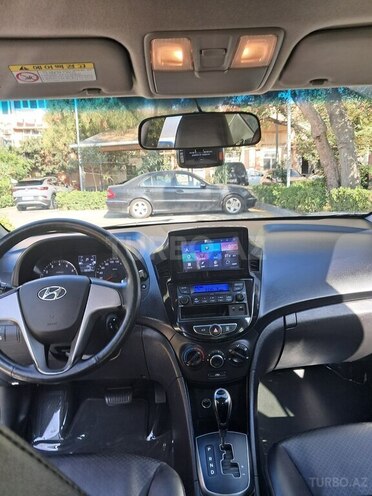 Hyundai Accent 2016, 73,000 km - 1.4 l - Bakı