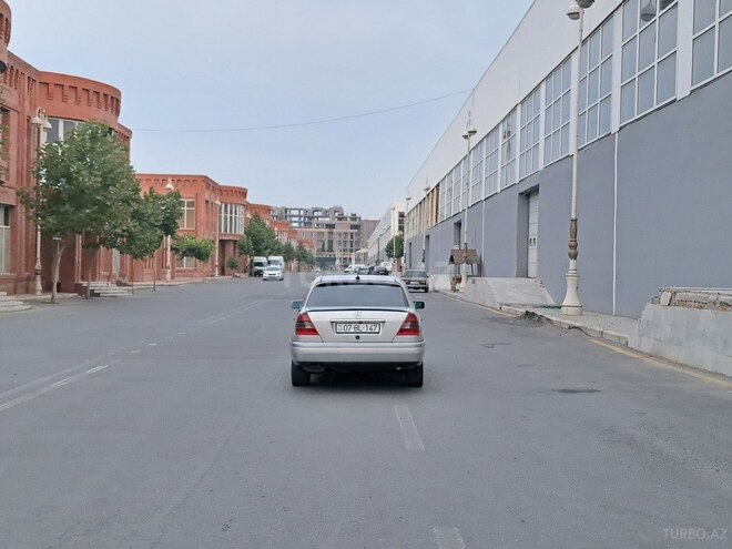 Mercedes C 200 1994, 428,119 km - 2.0 л - Gəncə