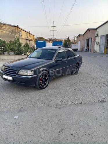 Mercedes C 220 1995, 201,245 km - 2.2 l - Bakı