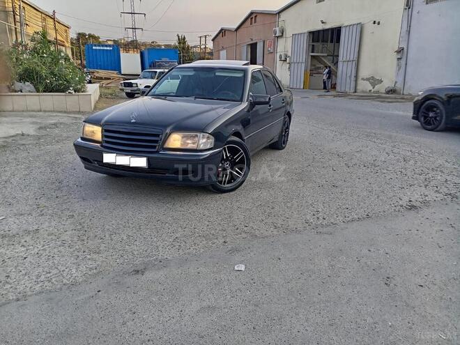 Mercedes C 220 1995, 201,245 km - 2.2 l - Bakı