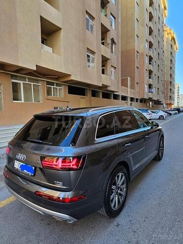 Audi Q7 2016, 130,000 km - 3.0 l - Bakı