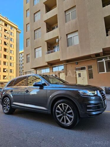 Audi Q7 2016, 130,000 km - 3.0 l - Bakı