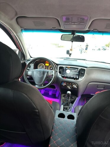 Kia Rio 2005, 140,000 km - 1.4 l - Bakı