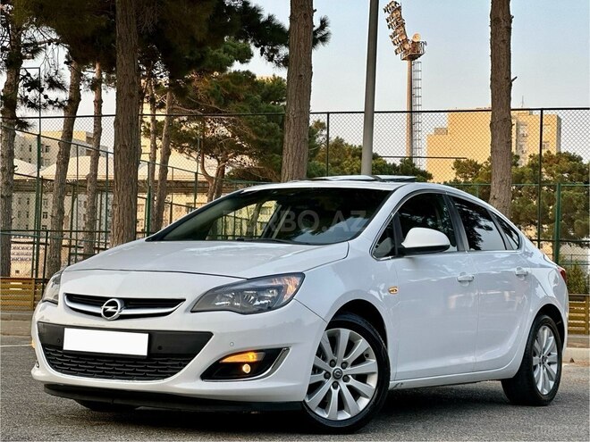 Opel Astra 2015, 185,000 km - 1.6 l - Bakı