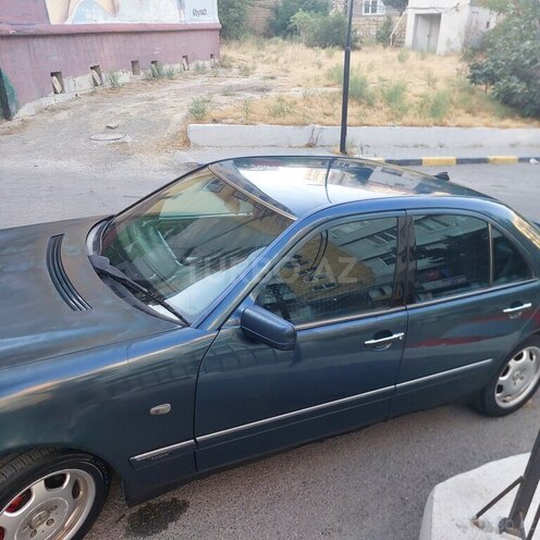 Mercedes E 220 d 1998, 345,000 km - 2.2 l - Bakı