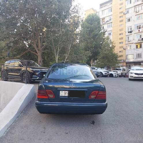 Mercedes E 220 d 1998, 345,000 km - 2.2 l - Bakı