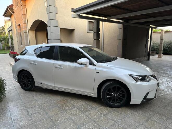 Lexus CT 200h 2011, 176,000 km - 1.8 л - Bakı