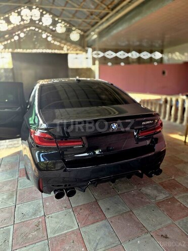 BMW 530e 2019, 93,904 km - 2.0 l - Ağsu