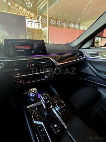 BMW 530e 2019, 93,904 km - 2.0 l - Ağsu