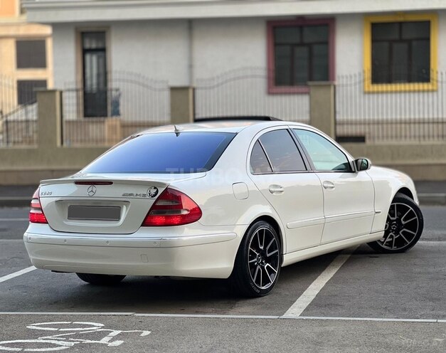 Mercedes E 240 2004, 270,000 km - 2.6 l - Sumqayıt