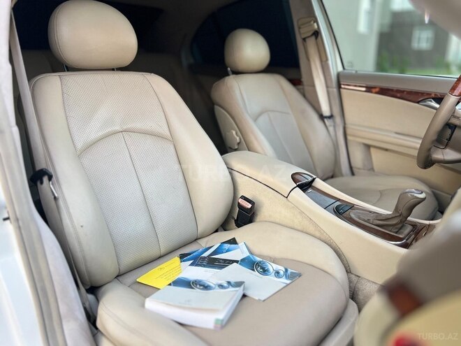 Mercedes E 240 2004, 270,000 km - 2.6 l - Sumqayıt