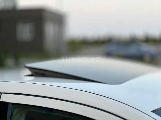 Mercedes E 240 2004, 270,000 km - 2.6 l - Sumqayıt