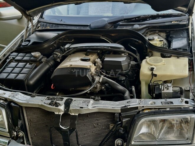 Mercedes C 180 1998, 271,250 km - 1.8 l - Şamaxı