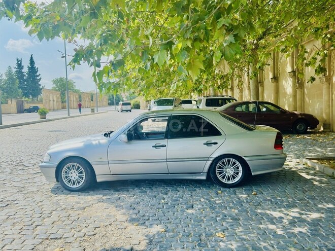 Mercedes C 180 1998, 271,250 km - 1.8 l - Şamaxı