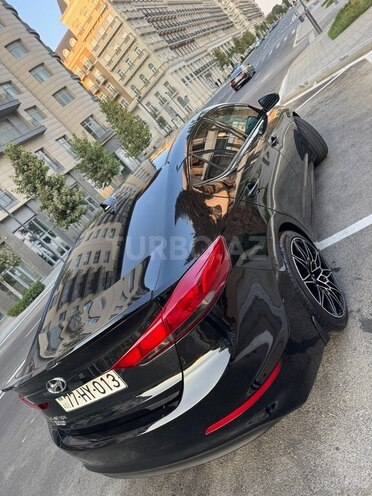 Hyundai Elantra 2017, 186,000 km - 2.0 l - Bakı