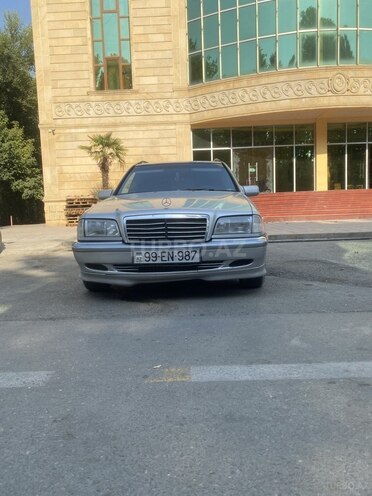Mercedes C 180 1998, 400,000 km - 1.8 l - Yevlax