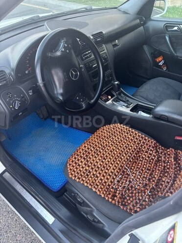 Mercedes C 270 2003, 369,614 km - 2.7 l - Bakı