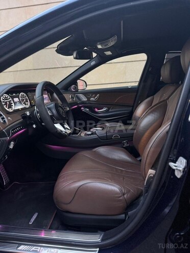 Mercedes  2015, 120,000 km - 5.5 l - Bakı