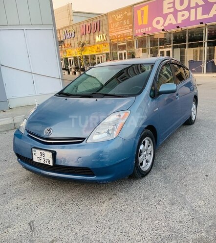Toyota Prius-3