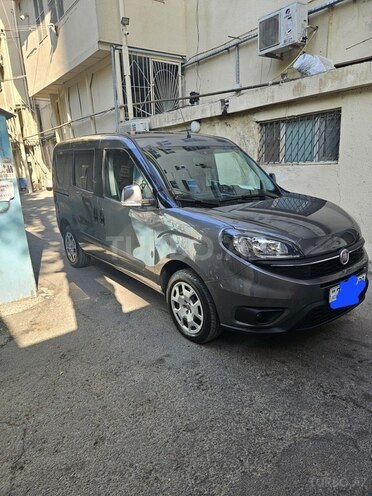 Fiat Doblo 2022, 19,570 km - 1.4 l - Bakı