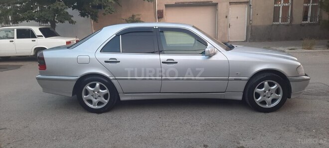 Mercedes C 180 1998, 280,000 km - 1.8 л - Bakı
