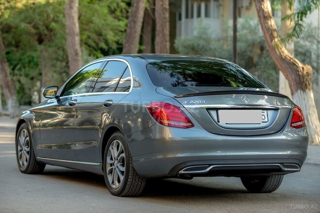 Mercedes C 220 d 2016, 168,000 km - 2.1 l - Salyan