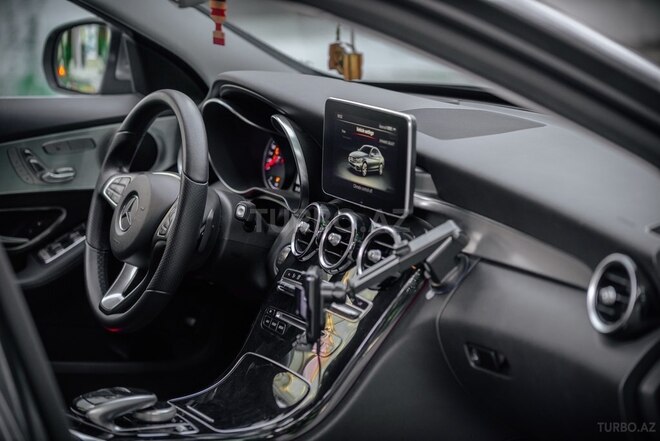 Mercedes C 220 d 2016, 168,000 km - 2.1 l - Salyan
