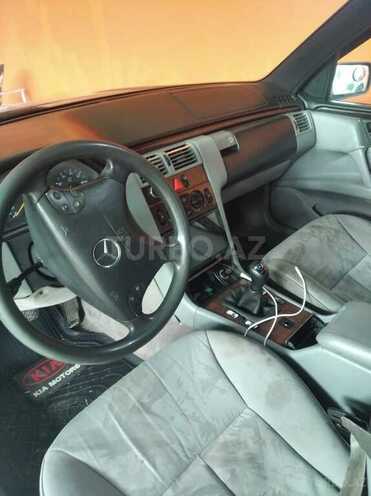 Mercedes E 200 1996, 770,000 km - 2.0 л - Qəbələ