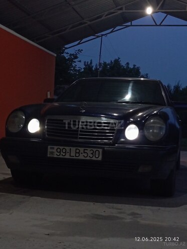 Mercedes E 200 1996, 770,000 km - 2.0 л - Qəbələ