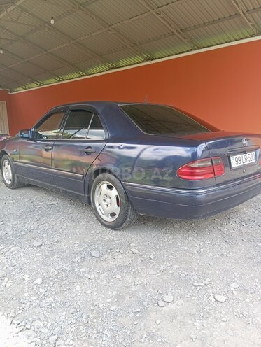 Mercedes E 200 1996, 770,000 km - 2.0 л - Qəbələ