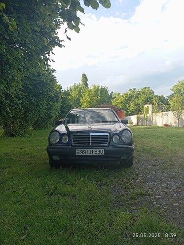 Mercedes E 200 1996, 770,000 km - 2.0 л - Qəbələ