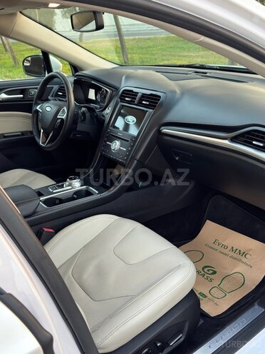 Ford Fusion (North America) 2017, 127,000 km - 2.0 l - Bakı