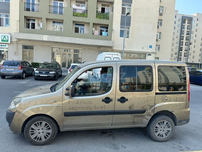 Fiat Doblo 2006, 350,000 km - 1.9 л - Bakı