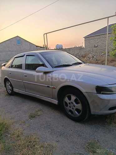 Opel Vectra 2000, 350,000 km - 1.6 l - Bakı