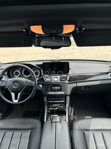 Mercedes E 250 4MATIC 2014, 260,000 km - 2.1 л - Bakı