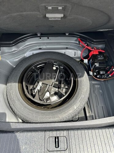 Mercedes E 250 4MATIC 2014, 260,000 km - 2.1 л - Bakı
