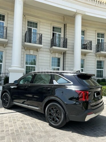 Kia Sorento-4