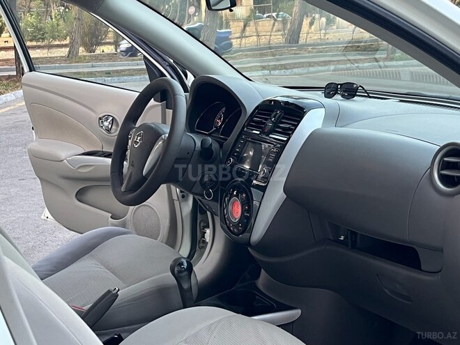 Nissan Sunny 2014, 172,000 km - 1.5 л - Bakı