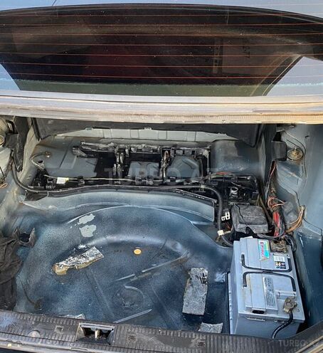 Mercedes C 200 1998, 123,456 km - 2.0 l - İmişli