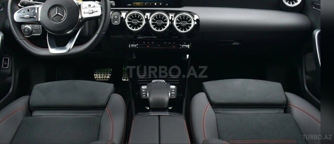 Mercedes CLA 200 2019, 66,000 km - 1.3 l - Bakı