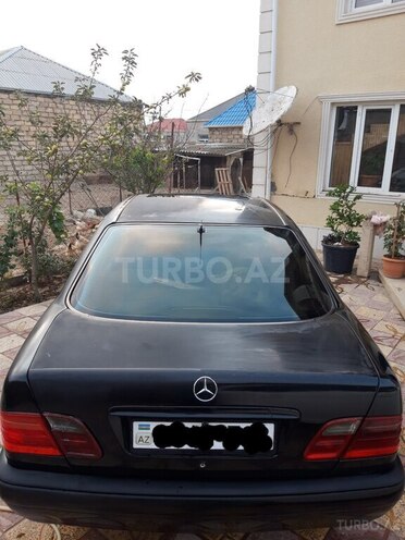 Mercedes E 220 d 1999, 349,833 km - 2.2 l - Bakı