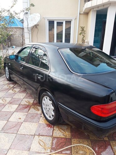 Mercedes E 220 d 1999, 349,833 km - 2.2 l - Bakı