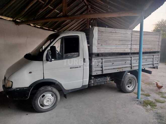 GAZ  1998, 310,000 km - 3.2 l - Zaqatala