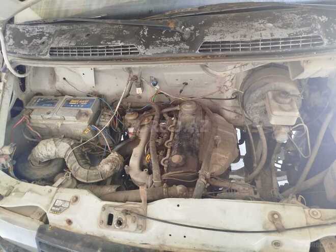 GAZ  1998, 310,000 km - 3.2 l - Zaqatala