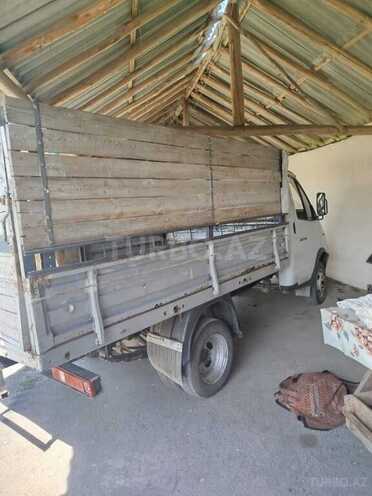 GAZ  1998, 310,000 km - 3.2 l - Zaqatala