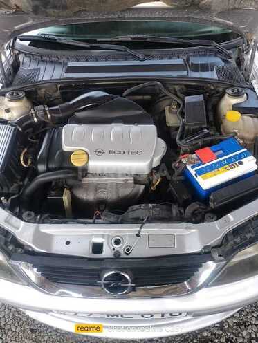 Opel Vectra 2001, 350,000 km - 1.8 l - Qəbələ