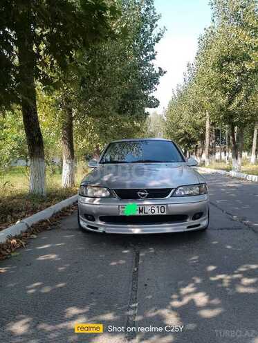 Opel Vectra 2001, 350,000 km - 1.8 l - Qəbələ